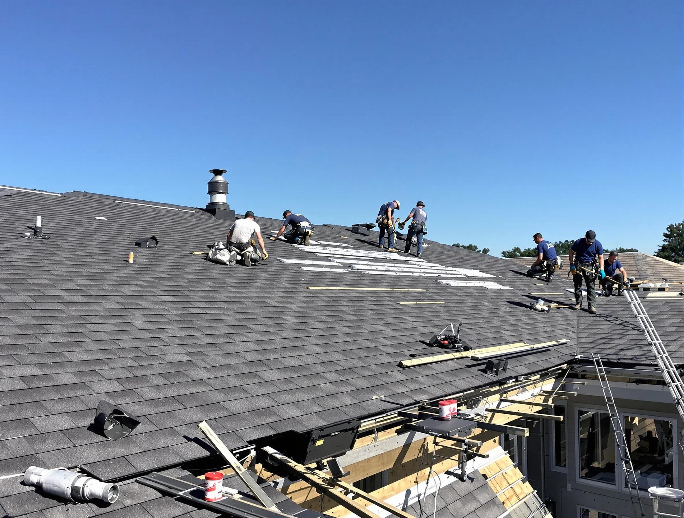 Brunswick Roofing Company experts performing roof installation in Brunswick, OH